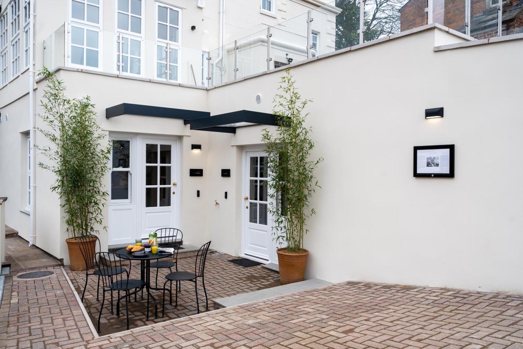 Commandery Vaults - Luxury Apartment In City Centre With Sky Tv Worcester Zewnętrze zdjęcie